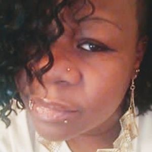 Meet your Posher, Rénee